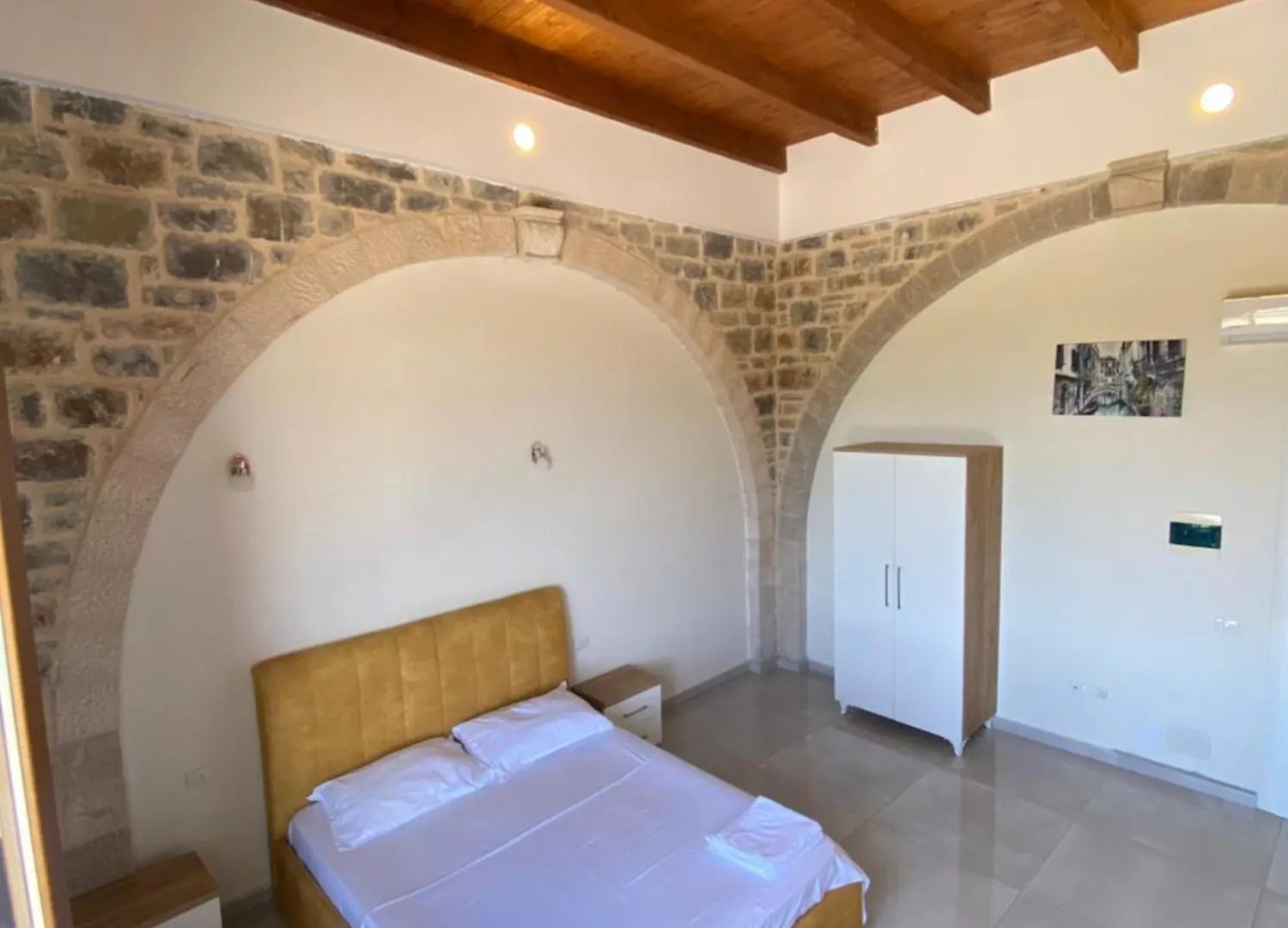 Hotel Guri Shengjin Lezhe Albania