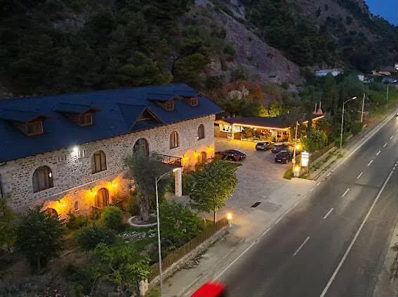 Hotel Guri Shengjin Lezhë アルバニア